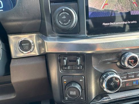 Used 2025 Ford F250 King Ranch w/ Chrome Package AWD/4WD image 21