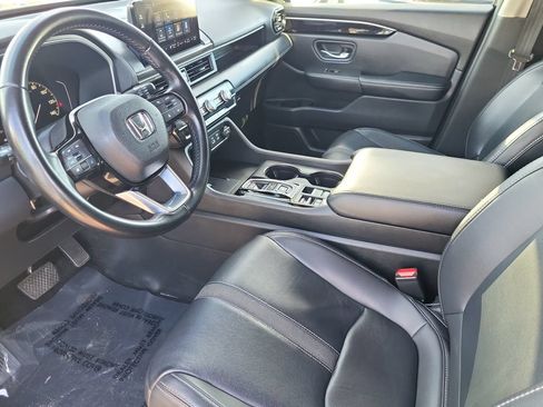 Used 2024 Honda Pilot EX-L image 11
