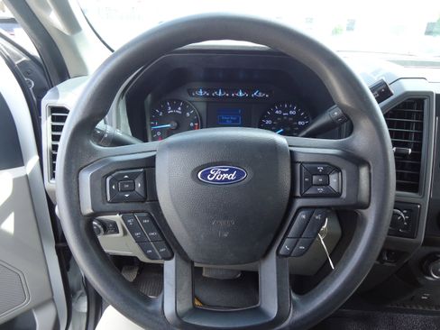 Used 2022 Ford F250 XL w/ STX Appearance Package image 13