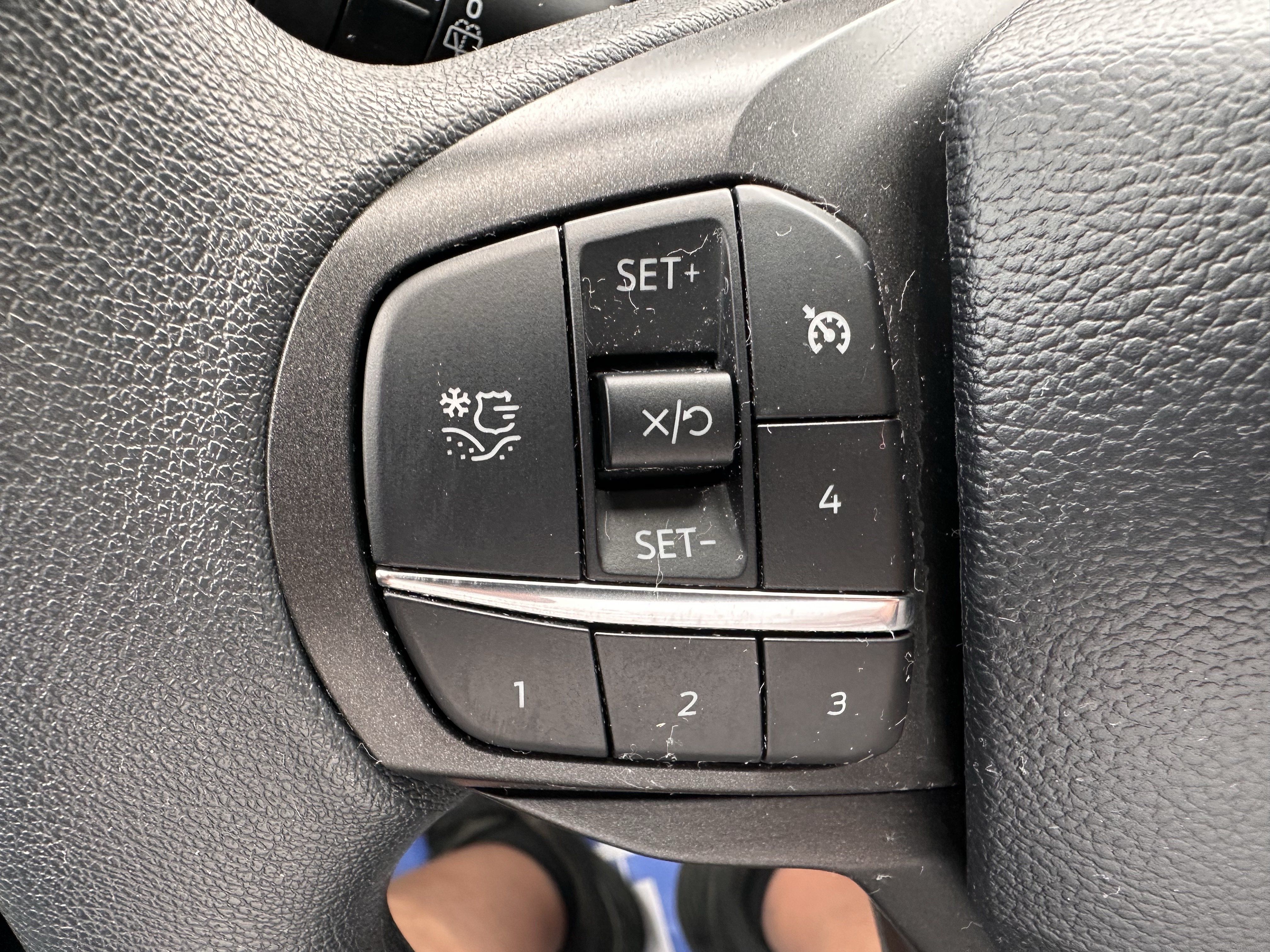 Used 2025 Ford Explorer 4WD Police Interceptor image 20