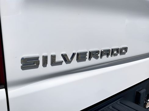 Used 2025 Chevrolet Silverado 1500 RST RWD image 33