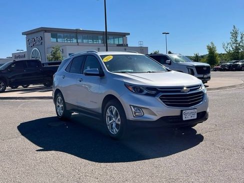 Used 2018 Chevrolet Equinox Premier AWD/4WD image 11