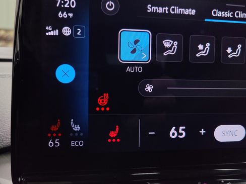 Used 2023 Volkswagen ID.4 Pro S image 24