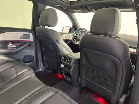 Used 2026 Mercedes-Benz GLE 53 AMG 4MATIC image 17