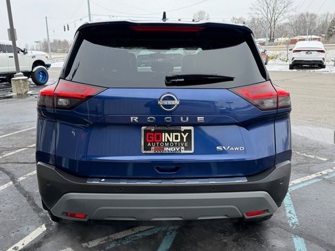 Used 2022 Nissan Rogue SV w/ SV Premium Package image 5