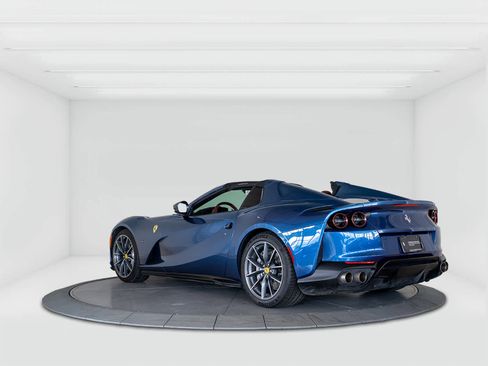 Certified 2021 Ferrari 812 GTS image 3