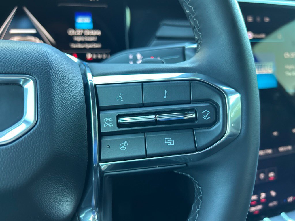 Used 2024 GMC Acadia Elevation FWD image 23