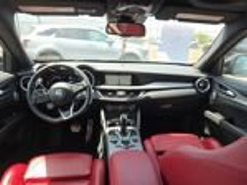 Used 2024 Alfa Romeo Stelvio Veloce AWD/4WD image 16