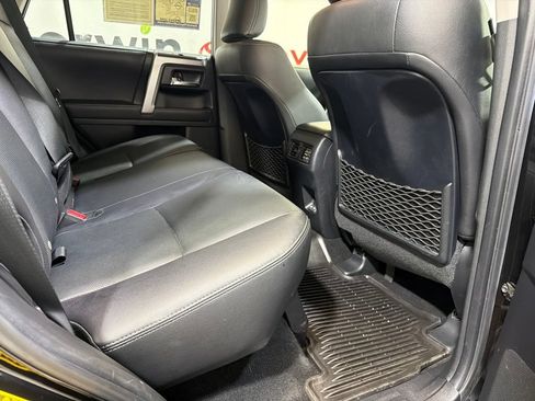 Used 2023 Toyota 4Runner Limited AWD/4WD image 12