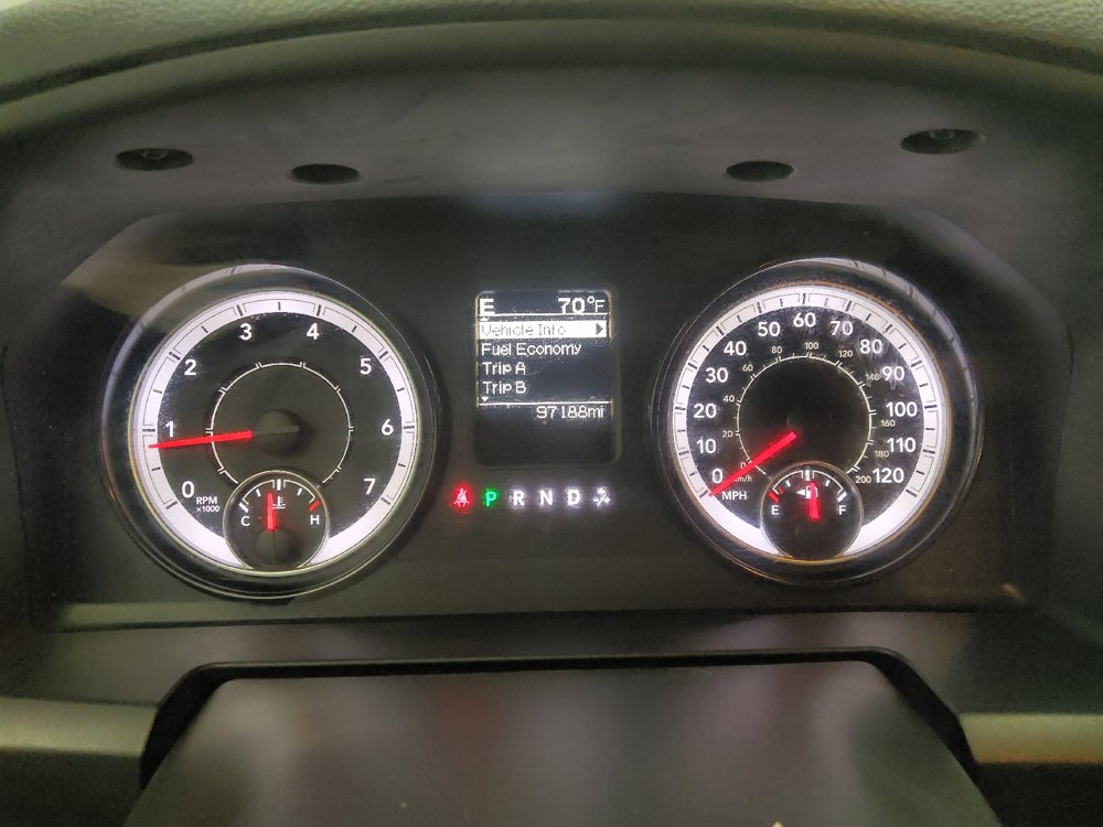Used 2022 RAM 1500 Classic SLT RWD image 23