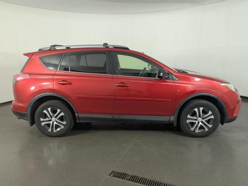 Used 2017 Toyota RAV4 LE w/ All Weather Liner Package AWD/4WD image 8