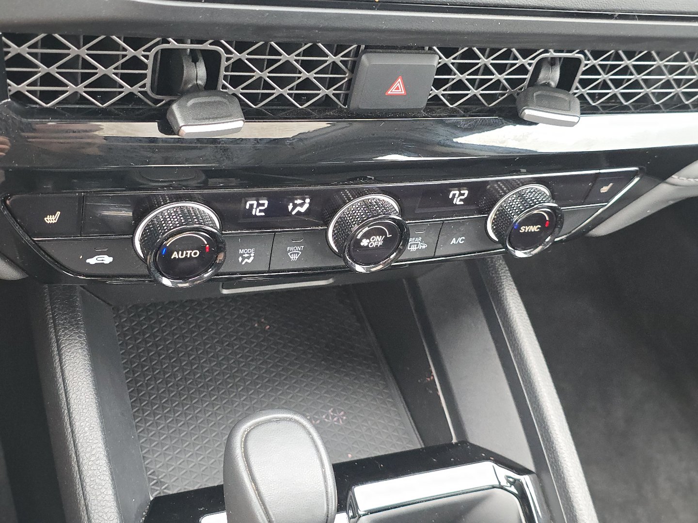 Used 2024 Honda Accord EX-L image 31