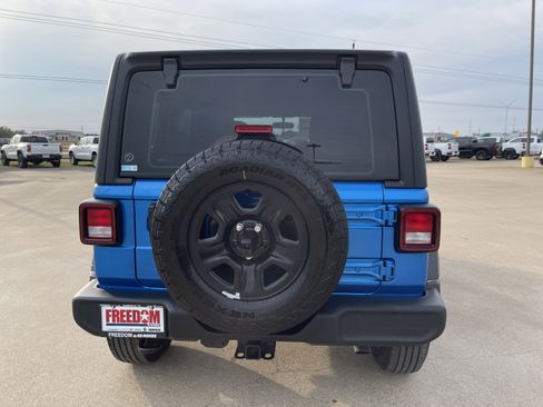 New 2026 Jeep Wrangler Sport AWD/4WD image 5