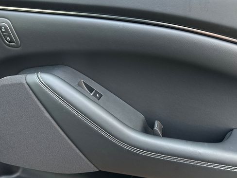 New 2025 Ford Mustang Mach-E Select w/ Interior Protection Package image 18