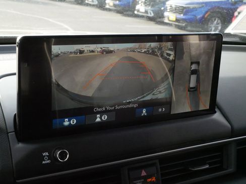 Certified 2026 Honda Pilot Elite image 32