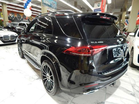 Used 2023 Mercedes-Benz GLE 450 4MATIC w/ AMG Line Exterior image 9