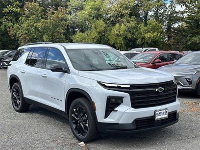 New 2026 Chevrolet Traverse LT w/ Enhanced Driving Package