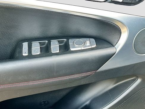 Used 2023 Genesis G70 2.0T w/ Sport Prestige Package RWD image 18