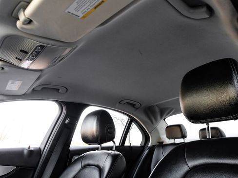 Used 2015 Mercedes-Benz C 300 4MATIC Sedan w/ Premium 1 Package image 34