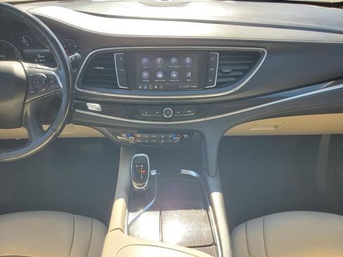 Used 2020 Buick Enclave Premium AWD/4WD image 33