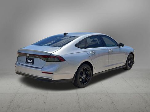 Used 2025 Honda Accord SE image 6