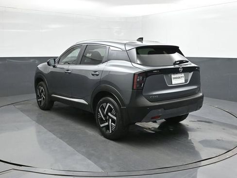 New 2026 Nissan Kicks SV w/ Illumination Package FWD image 5