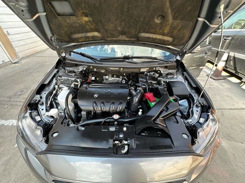 Used 2016 Mitsubishi Lancer ES image 18