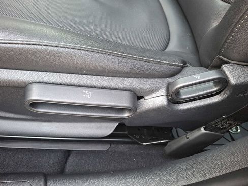 Used 2019 MINI Cooper Clubman ALL4 image 11