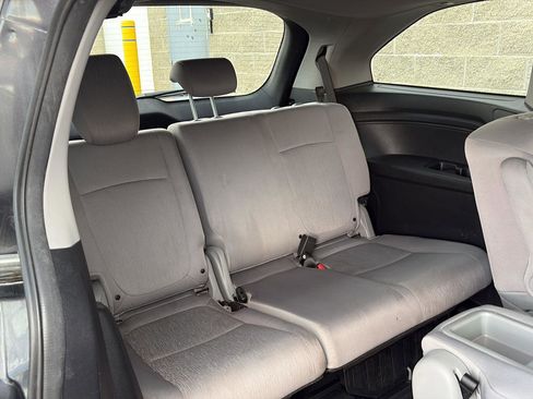 Used 2019 Honda Odyssey EX image 23
