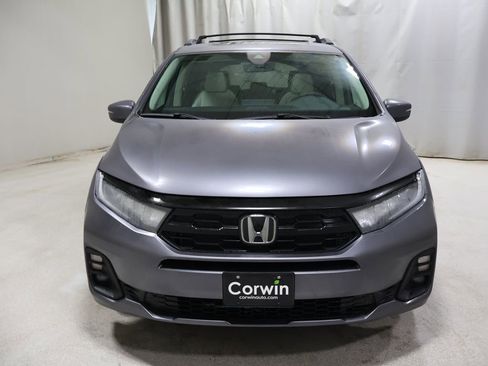 New 2026 Honda Odyssey Touring image 2