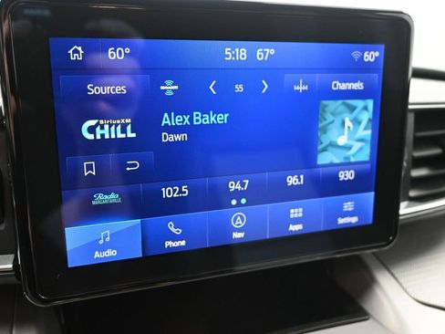 Used 2023 Ford Explorer XLT w/ Equipment Group 202A AWD/4WD image 18