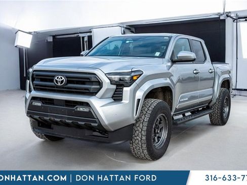 Used 2024 Toyota Tacoma SR5 image 1