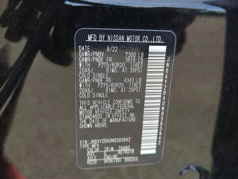 Used 2022 Nissan Armada SL w/ Captain's Chairs Package image 24