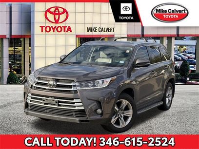 Used 2017 Toyota Highlander Limited