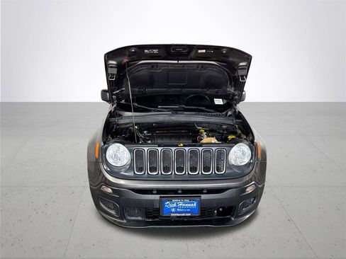 Used 2016 Jeep Renegade Sport w/ Power & Air Group image 21