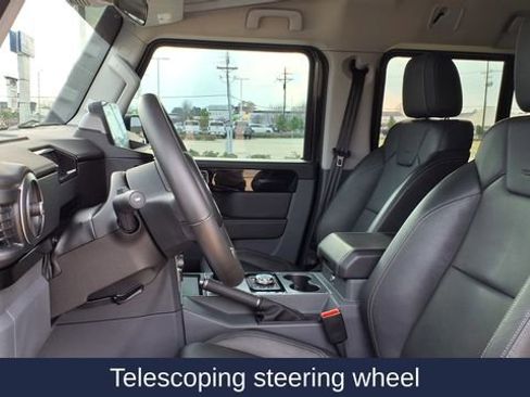 Used 2024 INEOS Grenadier Fieldmaster Edition image 14