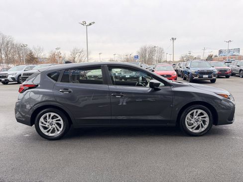 Certified 2025 Subaru Impreza 2.0i image 6