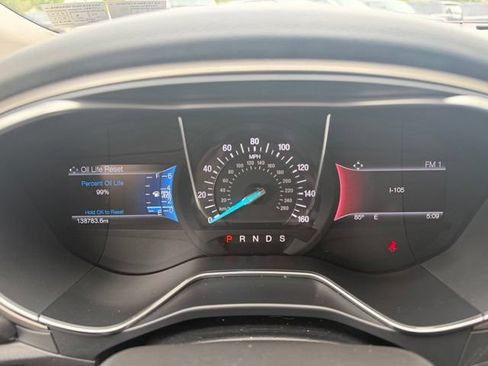 Used 2016 Ford Fusion SE w/ Equipment Group 202A AWD/4WD image 26
