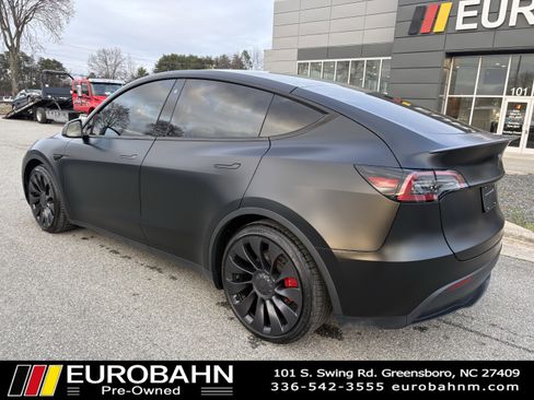 Used 2023 Tesla Model Y Performance image 29