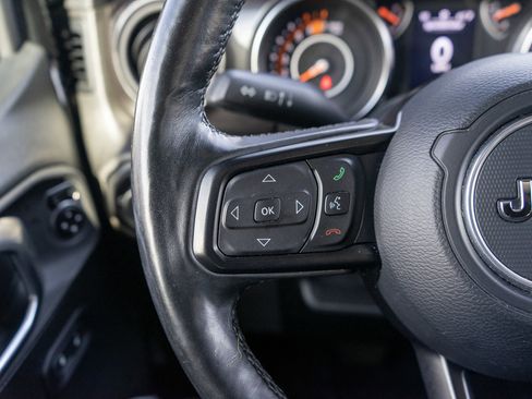 Used 2019 Jeep Wrangler Unlimited Sport AWD/4WD image 23