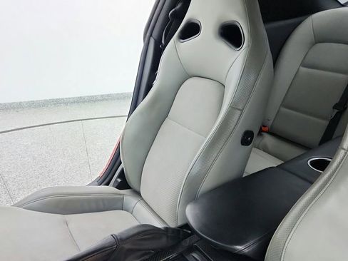Used 2010 Nissan GT-R Premium image 21