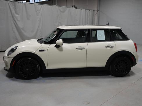 Used 2019 MINI Cooper 4-Door Hardtop image 15