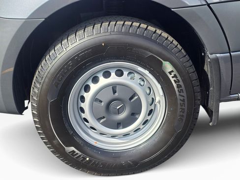 New 2026 Mercedes-Benz Sprinter 2500 image 9