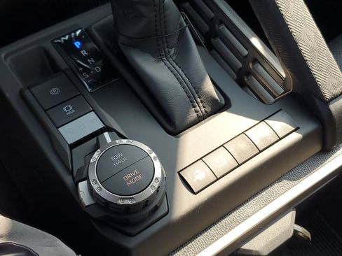 New 2026 Toyota Tacoma 4x4 Double Cab image 31