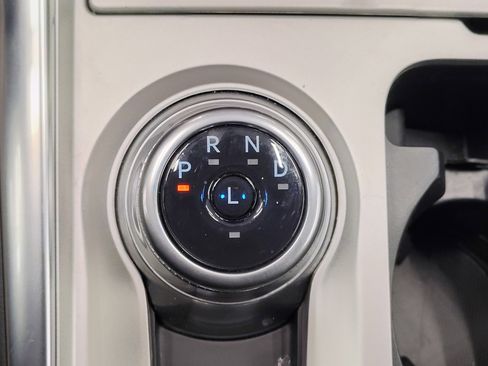 Used 2024 Ford Explorer XLT w/ Equipment Group 202A image 23