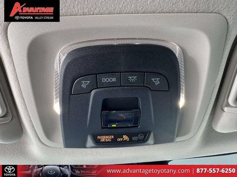 Certified 2025 Toyota Corolla LE FWD image 36