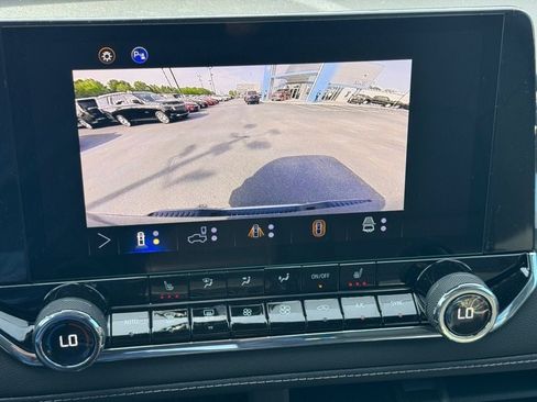 New 2025 Chevrolet Colorado LT w/ LT Convenience Package image 20