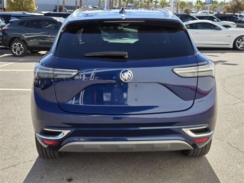 Certified 2023 Buick Envision Avenir image 5