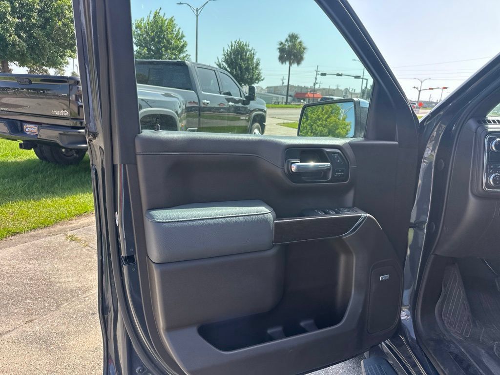 Used 2021 GMC Sierra 1500 Denali w/ Driver Alert Package II RWD image 7