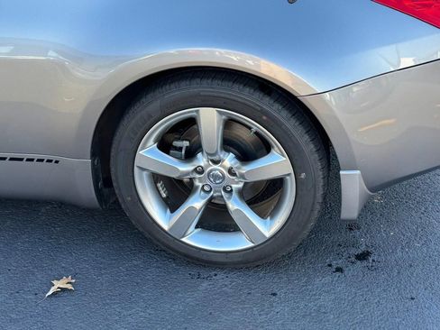 Used 2008 Nissan 350Z Enthusiast image 5